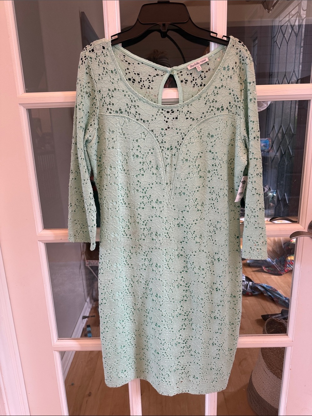 Charlotte Russe Mint Lace Three-Quarter Sleeve Shift Dress